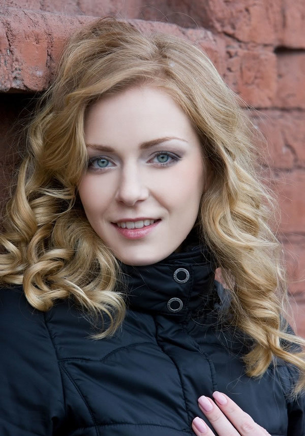 Карина, 25